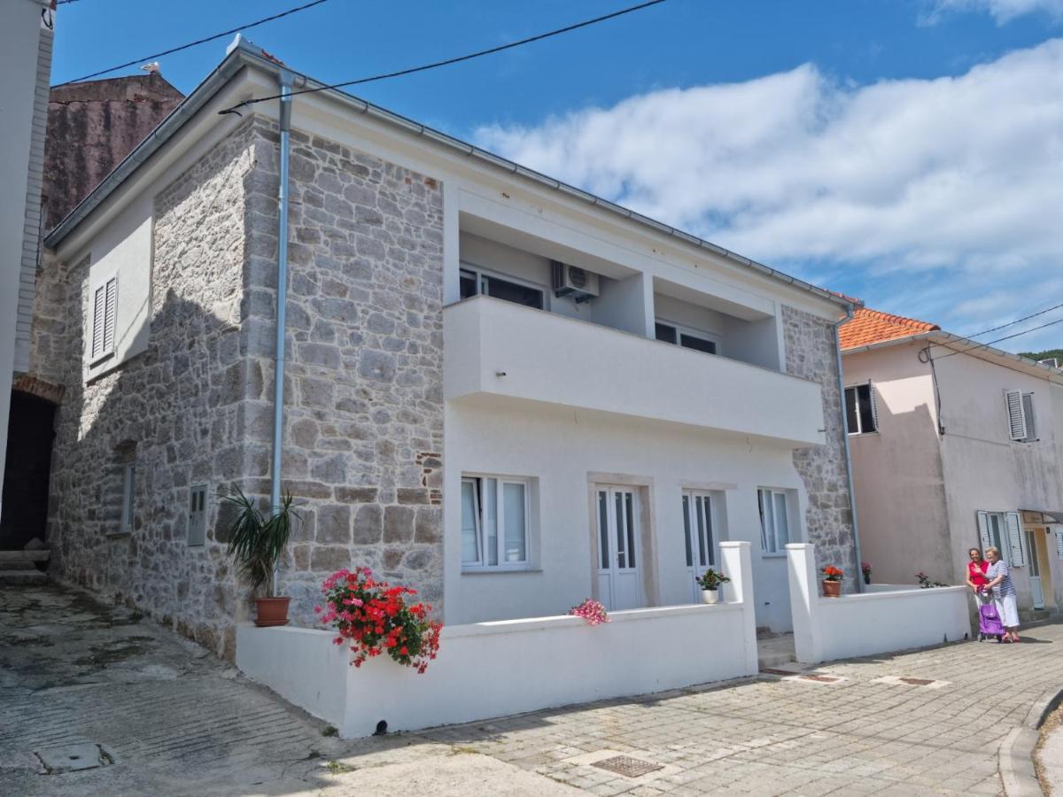 Kamena Kuca Pandorovica Apartman Kali Kültér fotó